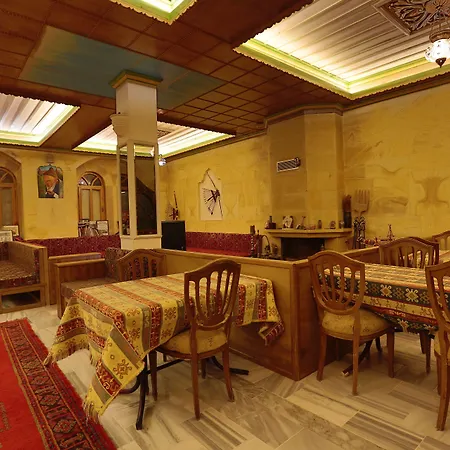 Walnut House Guest house